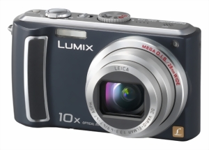 panasonic-lumix-dmc-tz-4-schwarz-front-large.jpg